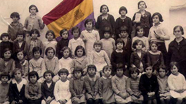 basauri_maestras_de_la_republica_proyeccion_2014