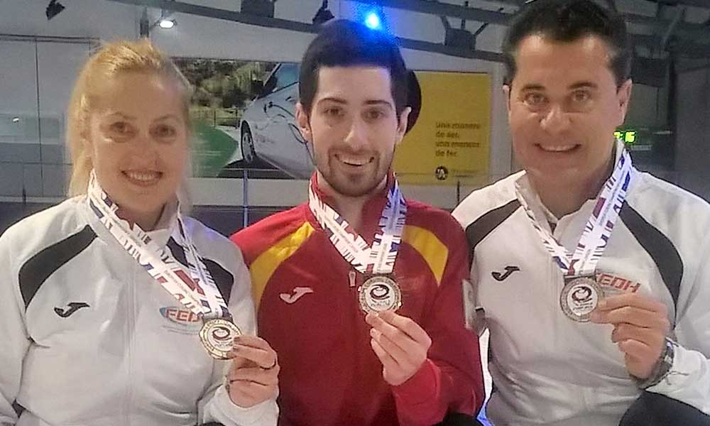 basauri-curling-vez-labrador-medalla